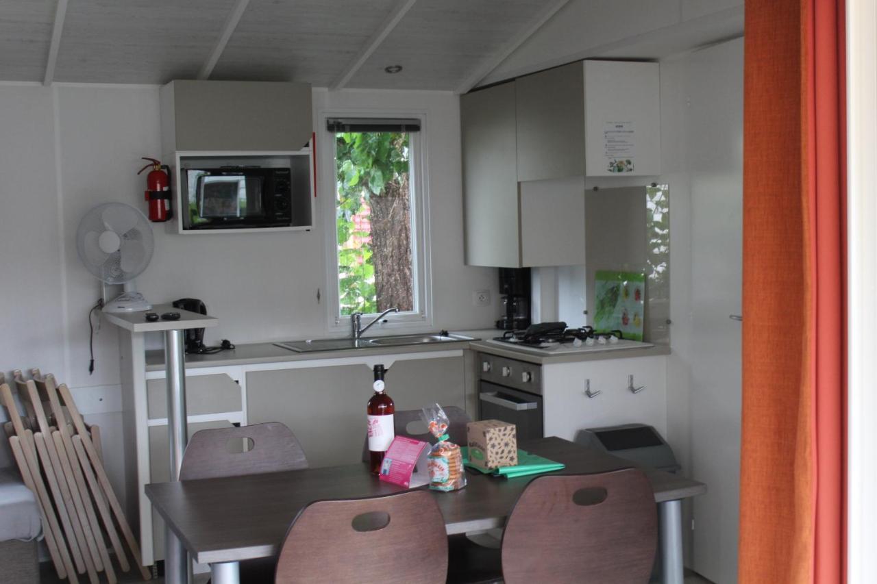 Les mobiles Homes de la Palmyre Les Mathes Extérieur photo